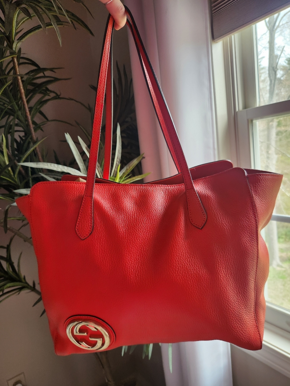Gucci Red/Orange Leather Tote Bag - Picture 8 of 14